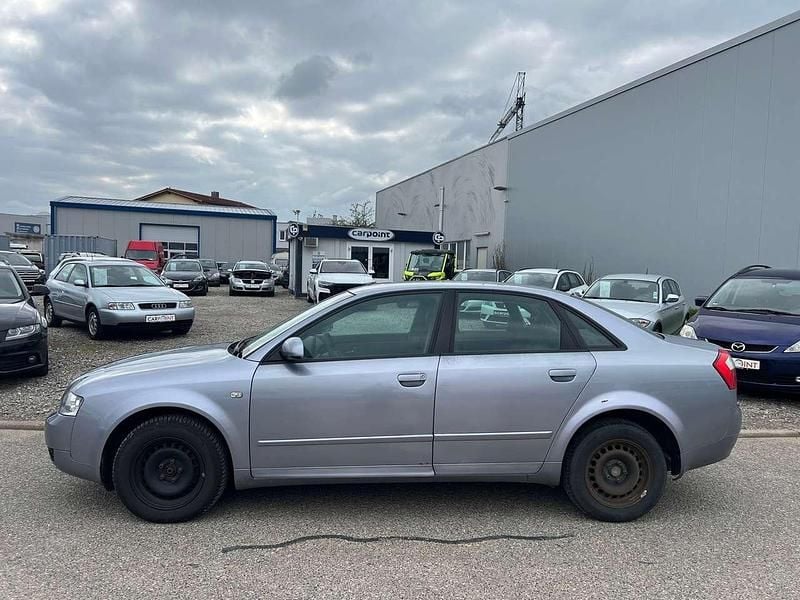 Gebraucht Audi A4 131 PS (96 kW) 2003 Silber Limousine