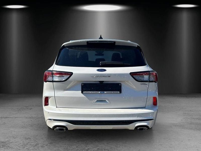 Gebraucht Ford Kuga Vignale 224 PS (164 kW) 2022 Arktisweiß (metallic) SUV