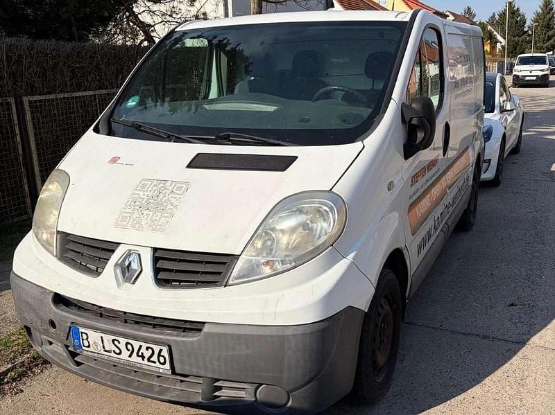 Gebraucht Renault Trafic 90 PS (66 kW) 2012 Weiß Van / Kleinbus