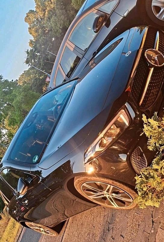 Gebraucht Mercedes A200 150 PS (110 kW) 2020 Schwarz Limousine