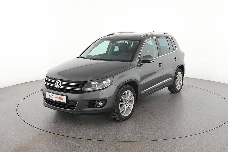 Grau Gebraucht 2014 VW Tiguan Sportline SUV | 14.610 € (Fairer Preis) - Bild 1/3