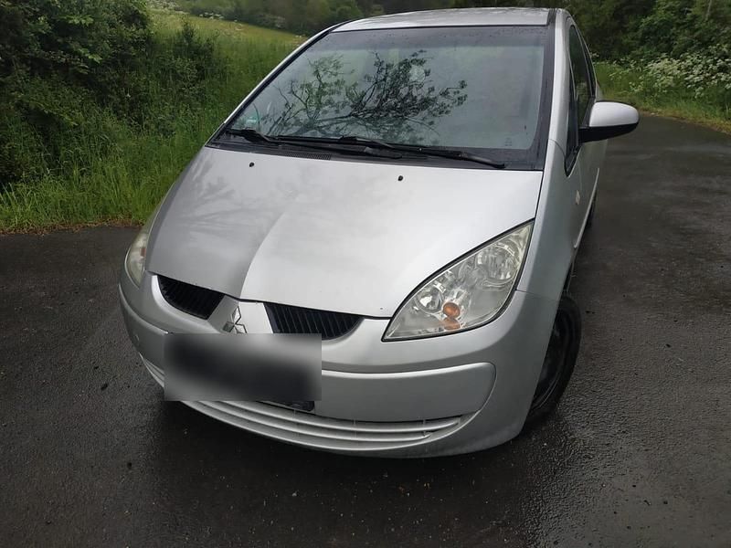 Silber Gebraucht 2005 Mitsubishi Colt Kleinwagen | 1.300 € (Fairer Preis) - Bild 1/4