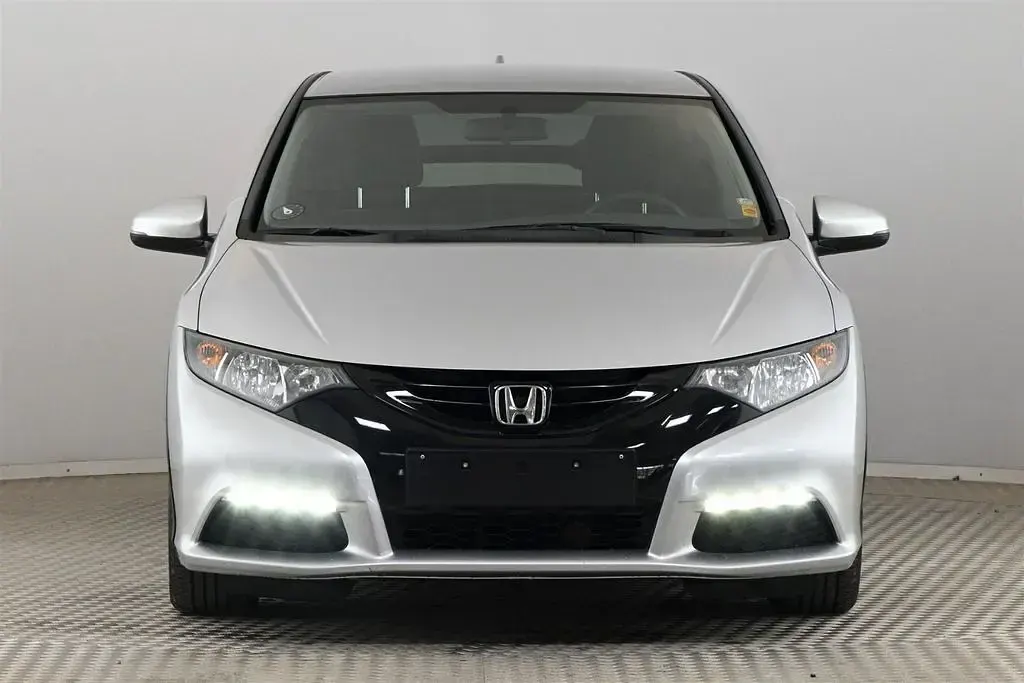 Gebraucht Honda Civic Comfort 141 PS (103 kW) 2015 Silber Limousine