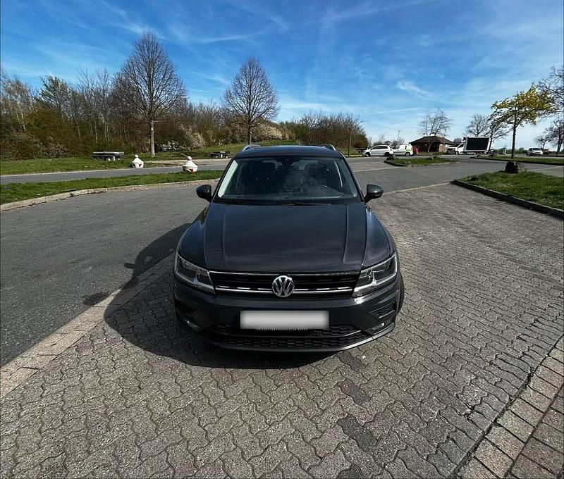 Gebraucht VW Tiguan Join 150 PS (110 kW) 2018 Grau SUV