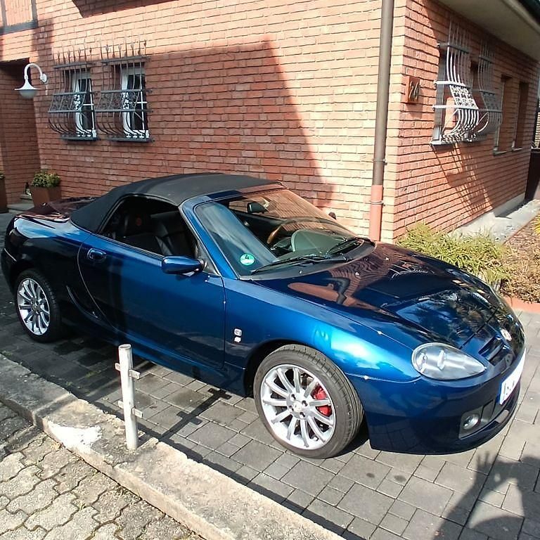 Gebraucht MG TF 135 PS (99 kW) 2005 Blau Cabrio