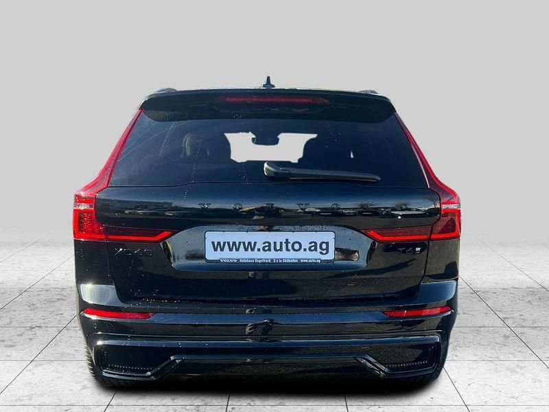 Neu Volvo XC60 Plus 349 PS (256 kW) 2025 Onyx black SUV