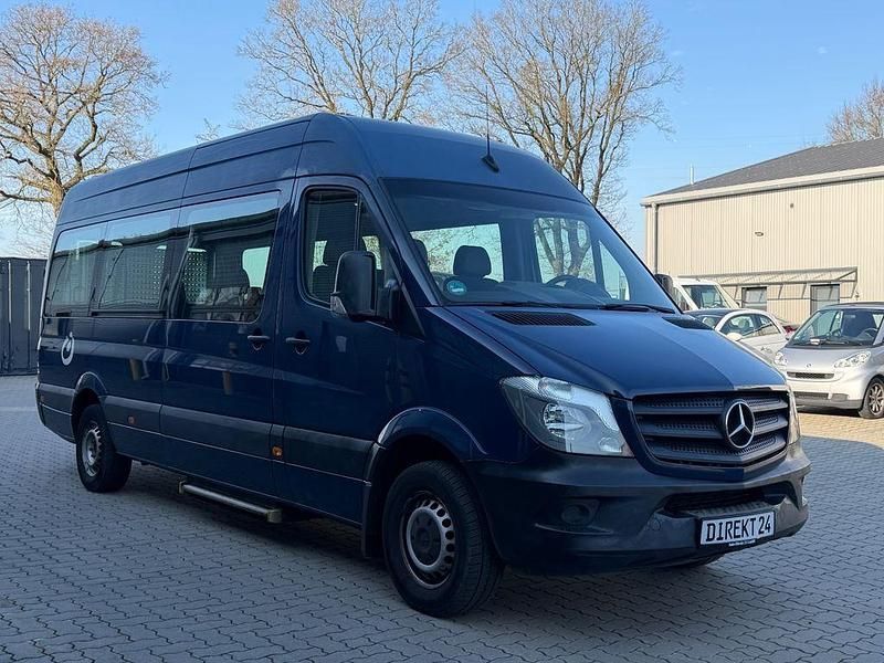 Gebraucht Mercedes Sprinter 114 PS (83 kW) 2018 Blau Van