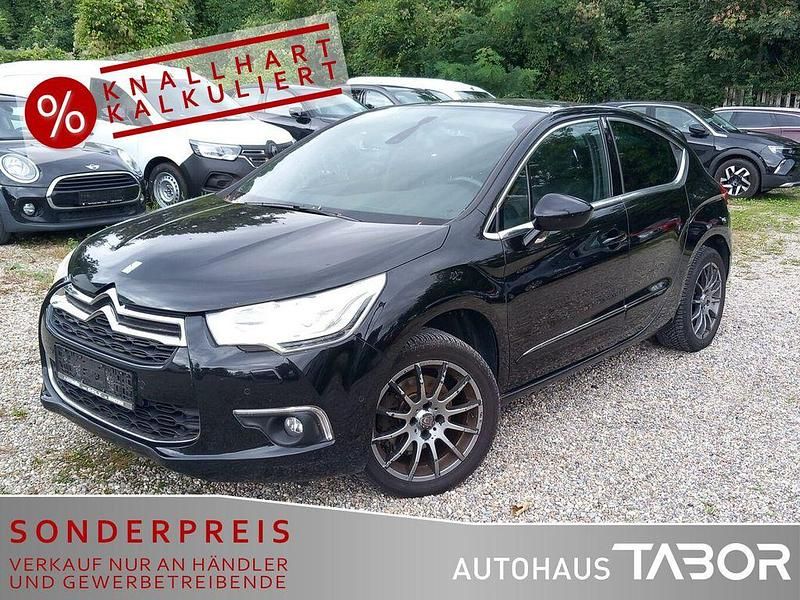 Lackierung schwarz perla nera/ Gebraucht 2012 Citroën DS4 So Chic Kleinwagen | 4.385 € (Guter Preis) - Bild 1/4