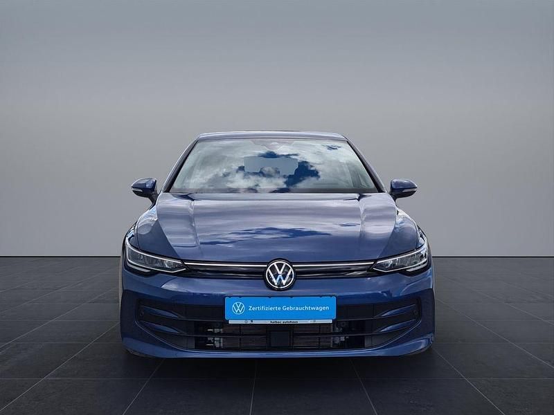Gebraucht VW Golf 116 PS (85 kW) 2024 Blau Limousine