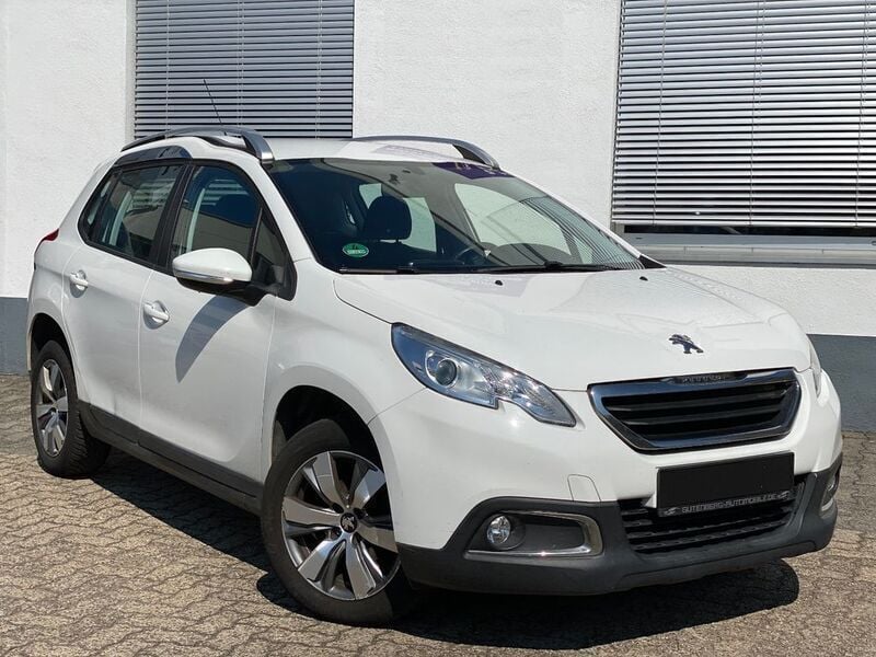 Weiß Gebraucht 2015 Peugeot 2008 Active SUV | 6.500 € (Guter Preis) - Bild 1/4
