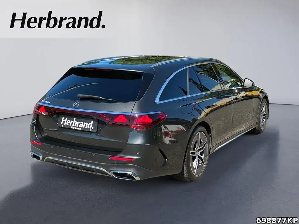 Gebraucht Mercedes E220 AMG 197 PS (144 kW) 2025 Graphitgrau metallic Kombi