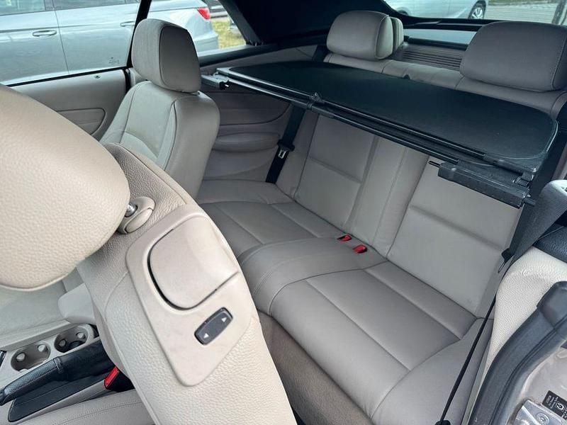 Gebraucht BMW 135 Cabriolet Performance 306 PS (225 kW) 2010 Grau Cabrio