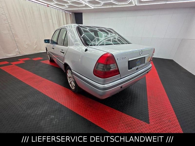 Gebraucht Mercedes C280 Elegance 193 PS (141 kW) 1995 Silber Limousine