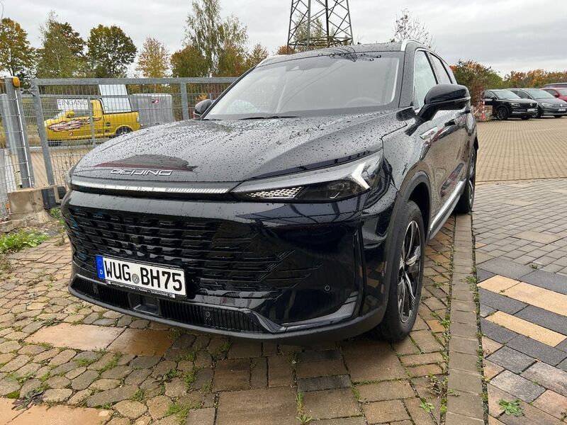 Schwarz Neu 2025 Baic X75 SUV | 33.790 € (Fairer Preis) - Bild 1/4