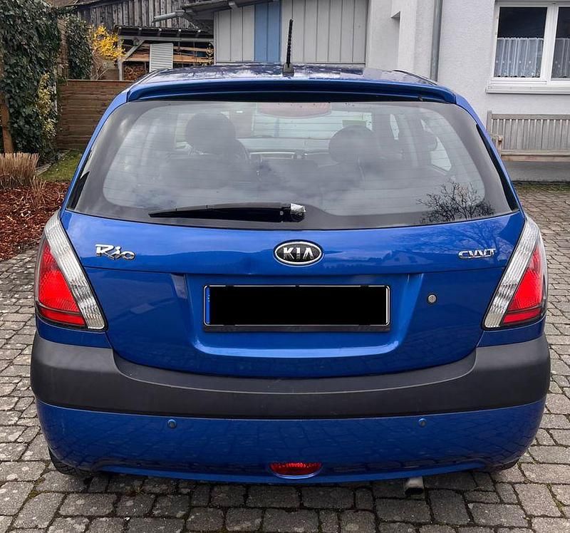Gebraucht Kia Rio EX 111 PS (81 kW) 2005 Blau Limousine