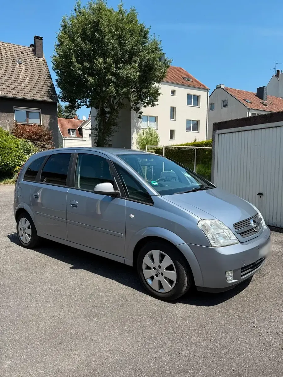 Gebraucht Opel Meriva 87 PS (63 kW) 2003 Silber Van / Kleinbus