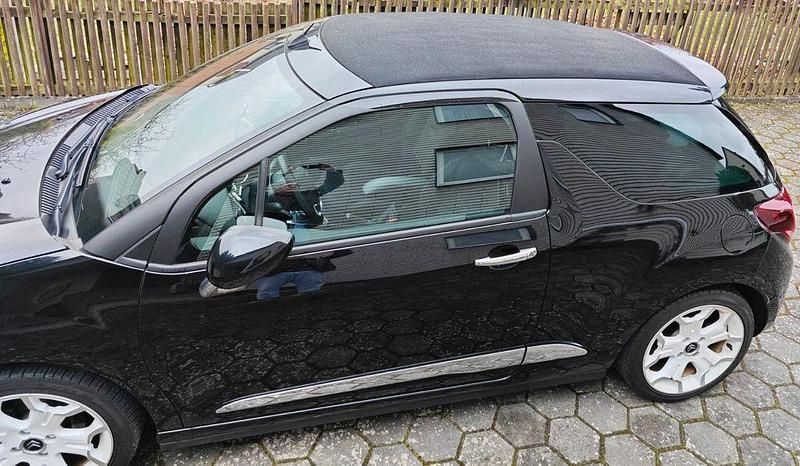 Gebraucht Citroën DS3 So Chic 102 PS (75 kW) 2015 Schwarz Cabrio
