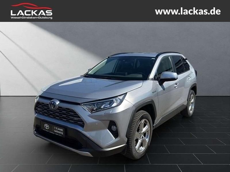 Lichtsilber metallic Gebraucht 2020 Toyota RAV4 Hybrid Team SUV | 30.849 € (Guter Preis) - Bild 1/4