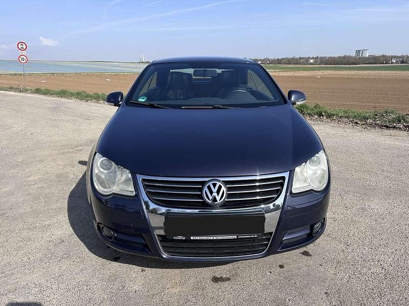 Gebraucht VW Eos Edition 140 PS (102 kW) 2007 Mitternachtsblau metallic Cabrio