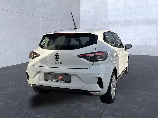 Gebraucht Renault Clio V Evolution 67 PS (49 kW) 2024 Gletscherweiß Limousine