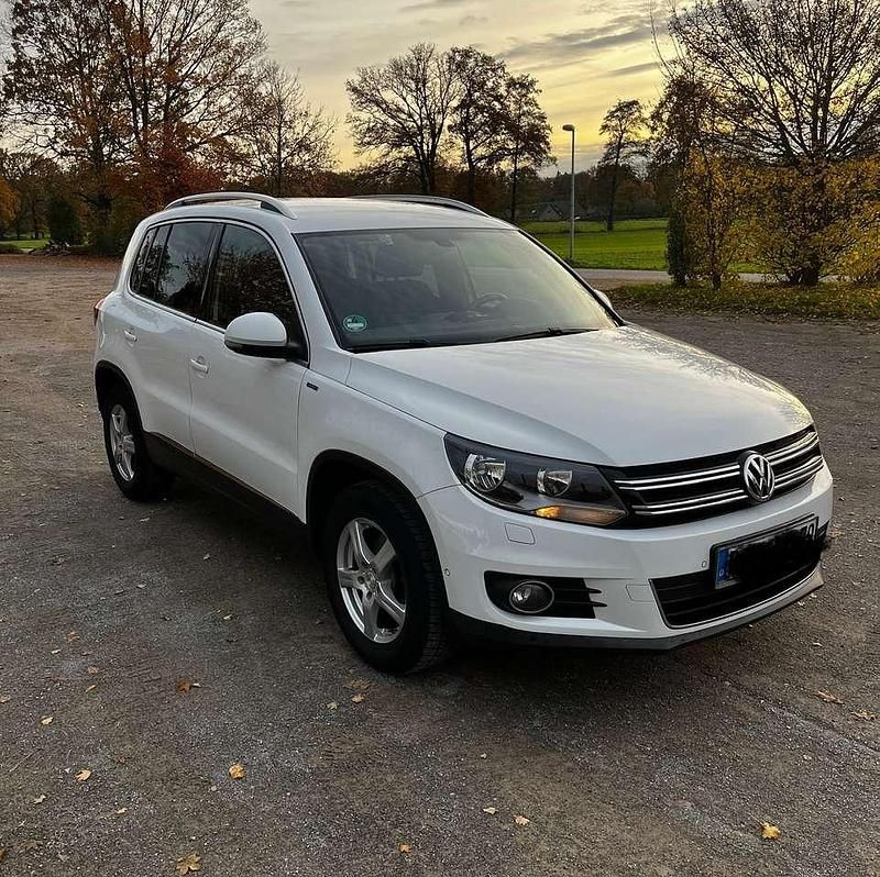 Gebraucht 2016 VW Tiguan LOUNGE SUV | 12.200 € (Fairer Preis) - Bild 1/4