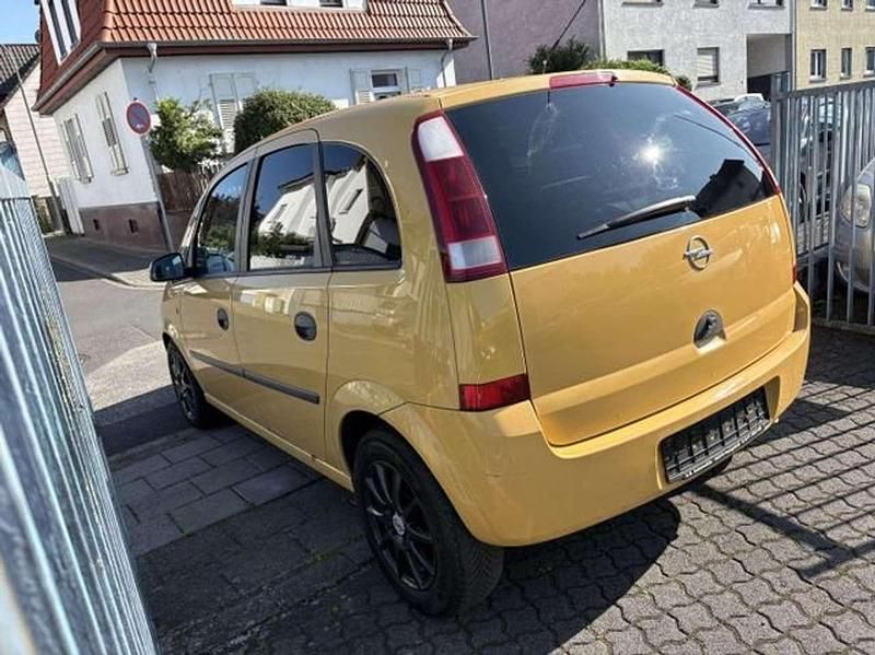 Gebraucht Opel Meriva Edition 87 PS (63 kW) 2005 Yellow punch Van / Kleinbus