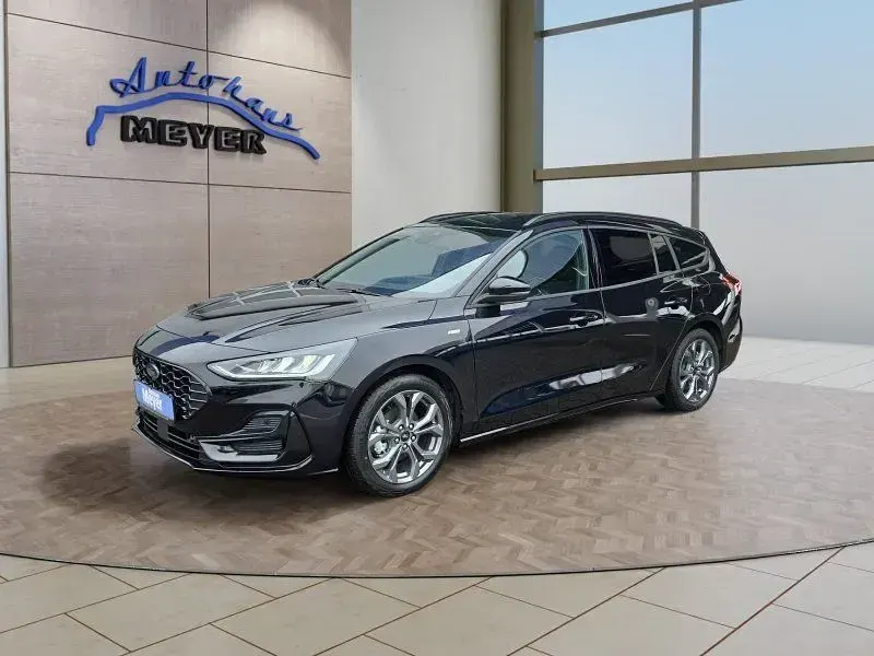 Neu Ford Focus ST-Line X 155 PS (114 kW) 2025 Chrome blue Kombi