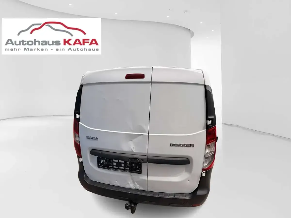 Gebraucht Dacia Dokker Essentiel 102 PS (75 kW) 2016 Gletscherweiss Van / Kleinbus