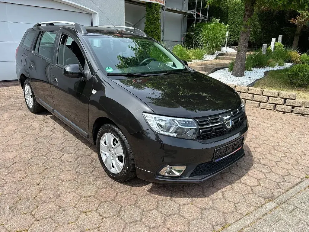 Gebraucht Dacia Logan MCV Lauréate 73 PS (53 kW) 2017 Schwarz Kombi
