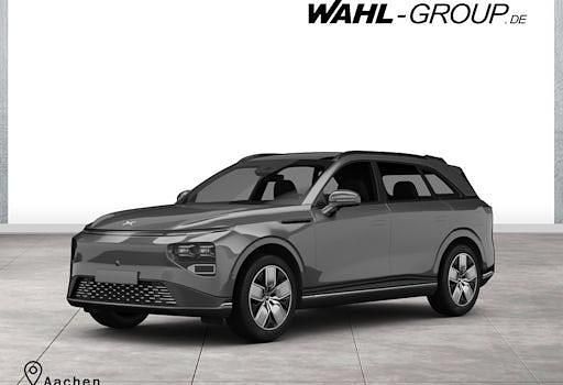 Grau Gebraucht 2025 XPENG G9 RWD Long Range SUV | 53.585 € (Superpreis) - Bild 1/4