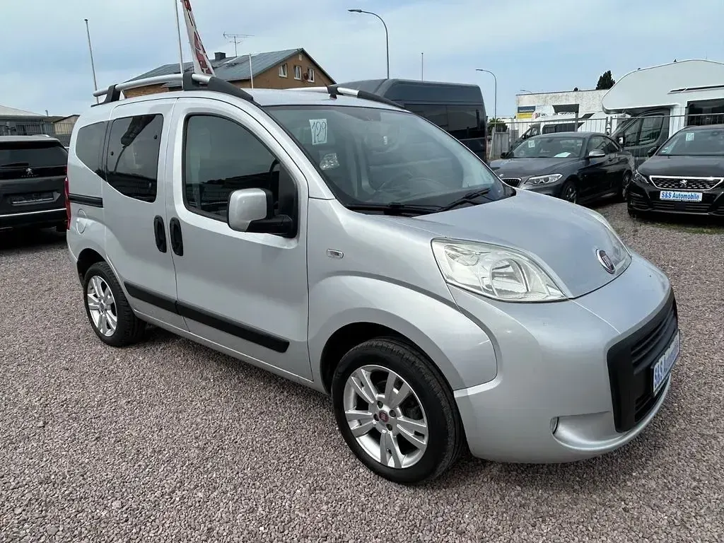 Gebraucht Fiat Qubo My Qubo 73 PS (53 kW) 2014 Grau Van / Kleinbus