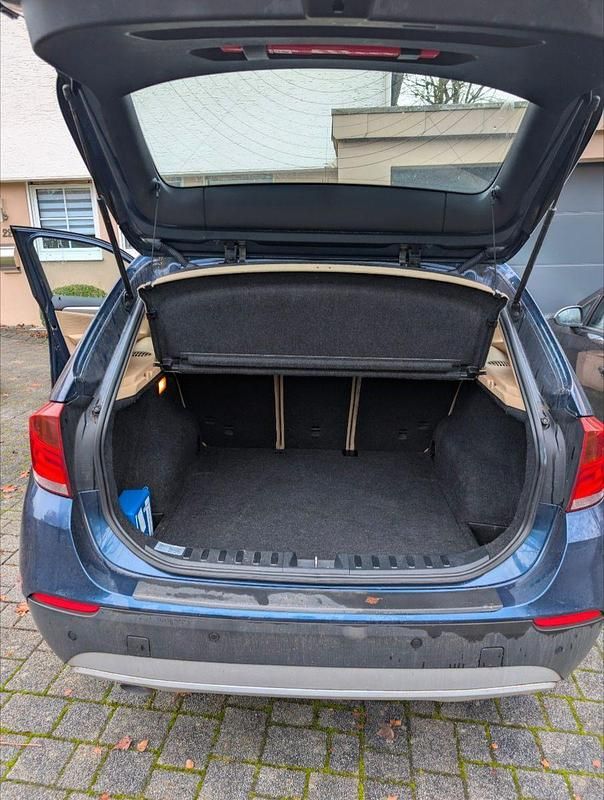 Gebraucht BMW X1 143 PS (105 kW) 2010 Blau SUV
