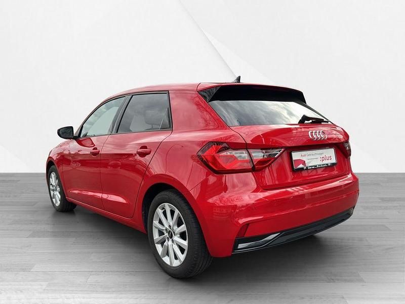 Gebraucht Audi A1 Sportback Advanced Plus 95 PS (69 kW) 2024 Progressivrot metallic Kleinwagen