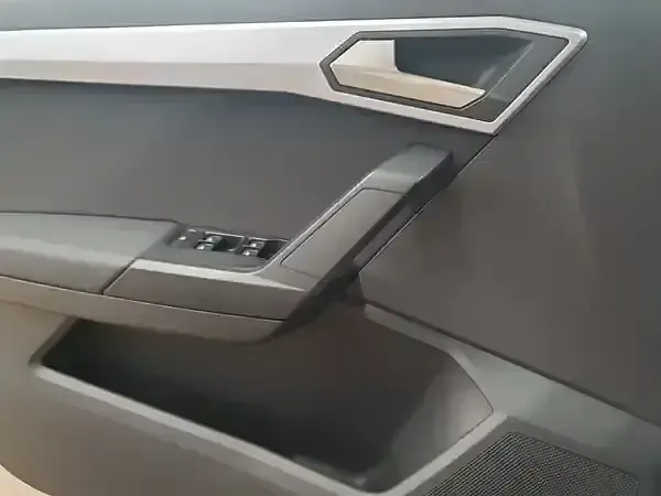 Gebraucht Seat Arona FR 116 PS (85 kW) 2024 "candy" weiss SUV