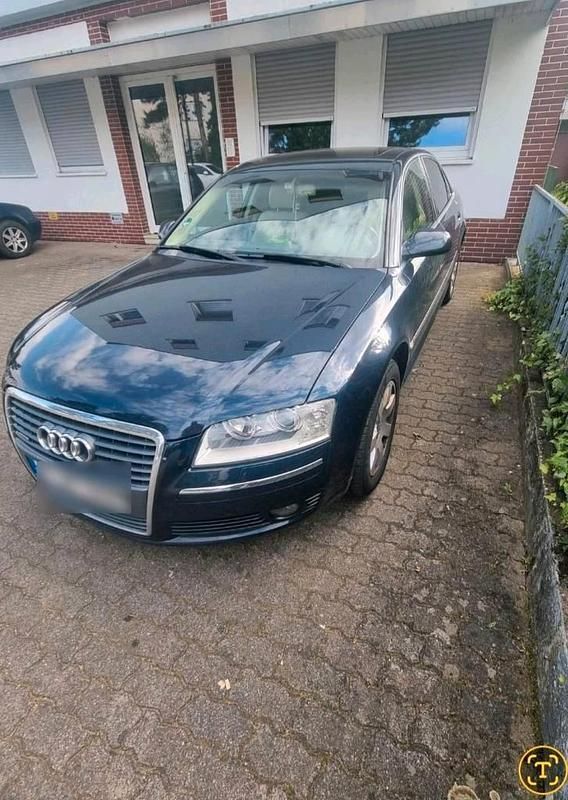 Second-hand Audi A8 280 CP (205 kW) 2005 Albastru Berlinǎ