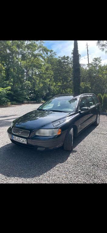 Schwarz Gebraucht 2005 Volvo V70 Kinetic Kombi | 1.000 € (Superpreis) - Bild 1/4