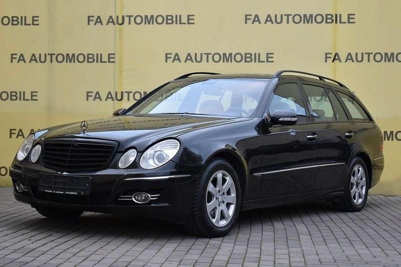 Schwarz Gebraucht 2008 Mercedes E320 Kombi | 7.500 € (Fairer Preis) - Bild 1/4