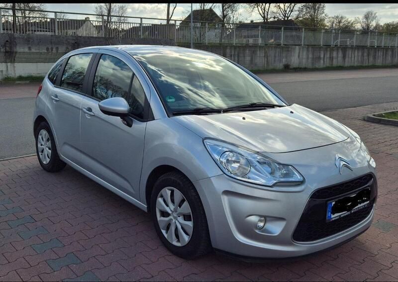 Silber Gebraucht 2012 Citroën C3 Kleinwagen | 5.700 € (Etwas zu teuer) - Bild 1/4