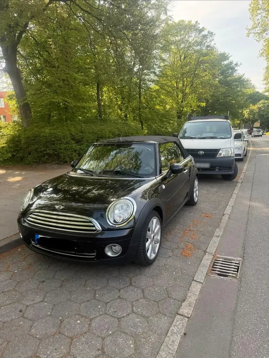 Gebraucht Mini Cooper Cabriolet 120 PS (88 kW) 2010 Schwarz Cabrio