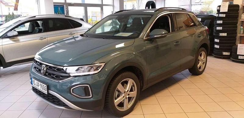 Gebraucht VW T-Roc Move 150 PS (110 kW) 2023 Blau SUV