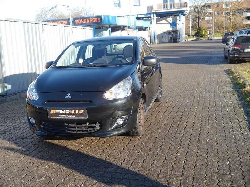 Schwarz Gebraucht 2015 Mitsubishi Space Star Classic Collection Limousine | 3.890 € (Fairer Preis) - Bild 1/4