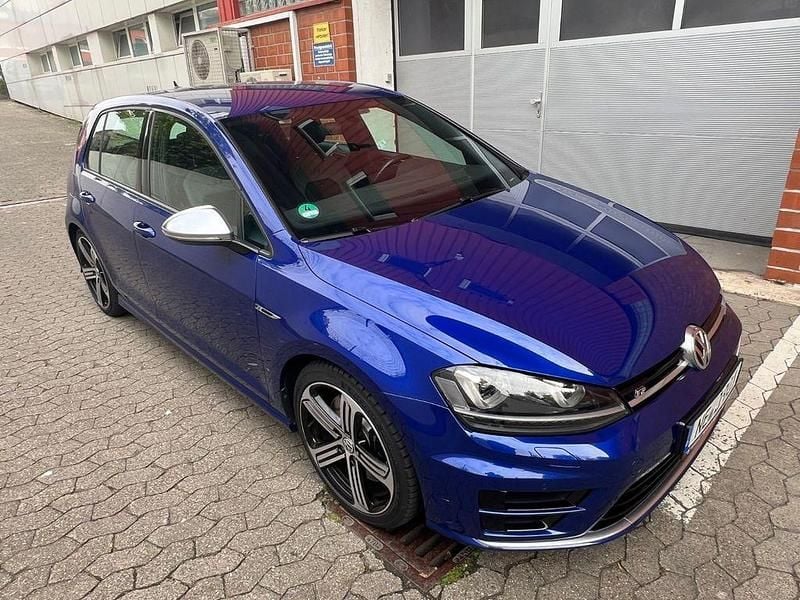 Blau Gebraucht 2016 VW Golf VII R Kombi | 22.000 € (Guter Preis) - Bild 1/4