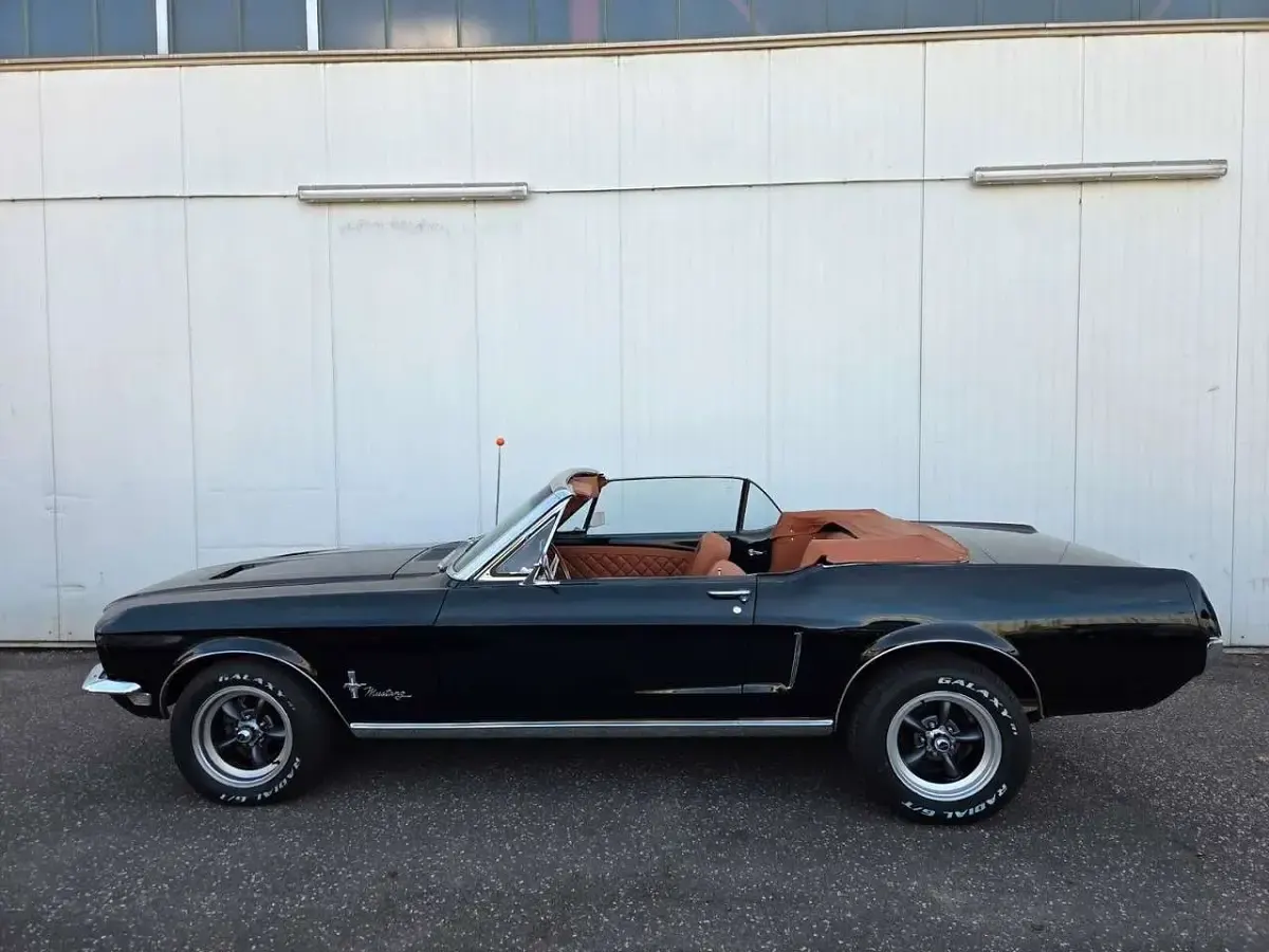 Gebraucht Ford V8 200 PS (147 kW) 1968 Schwarz Cabrio