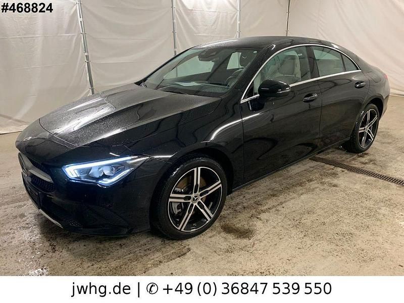 Schwarz Gebraucht 2022 Mercedes CLA250e Progressive Limousine | 28.450 € (Superpreis) - Bild 1/4