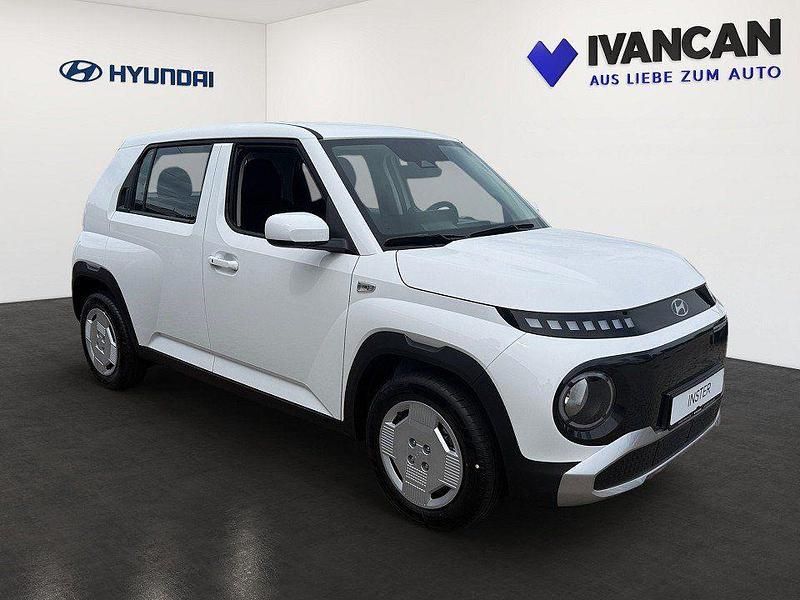 Weiss Gebraucht 2025 Hyundai Inster Select Kleinwagen | 21.790 € (Guter Preis) - Bild 1/2