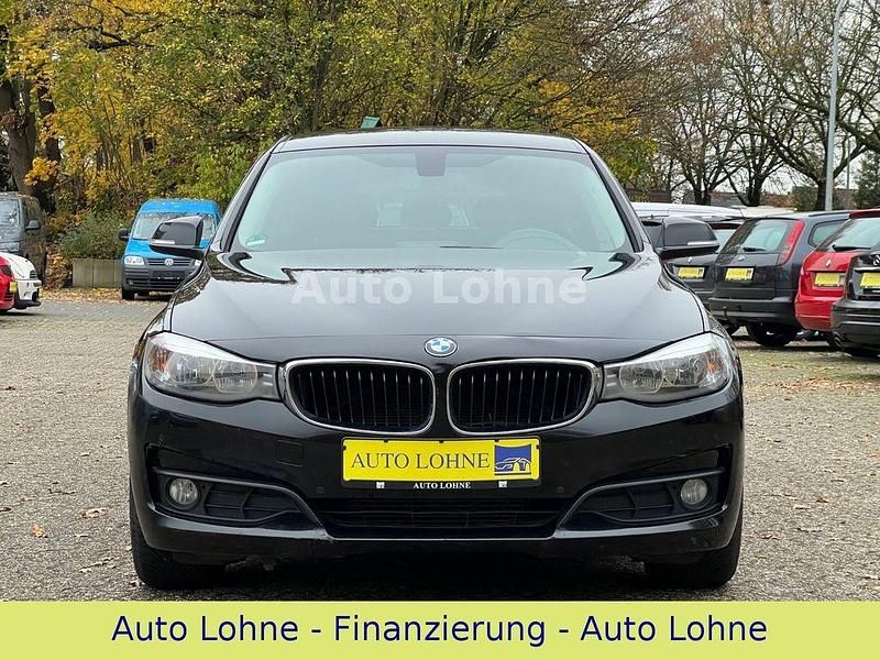 Gebraucht BMW 318 Gran Turismo 143 PS (105 kW) 2013 Schwarz Limousine