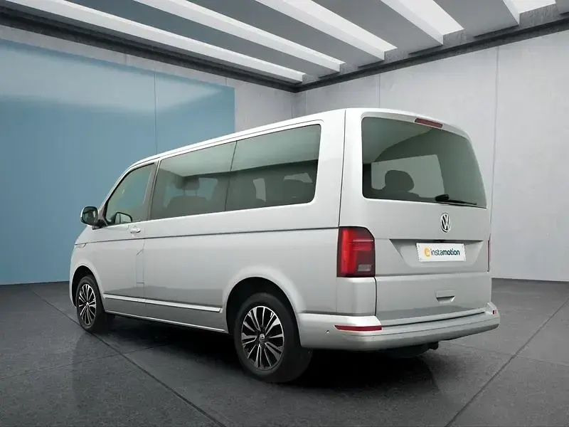 Usata VW Multivan 204 CV (150 kW) 2024 Argento Monovolume