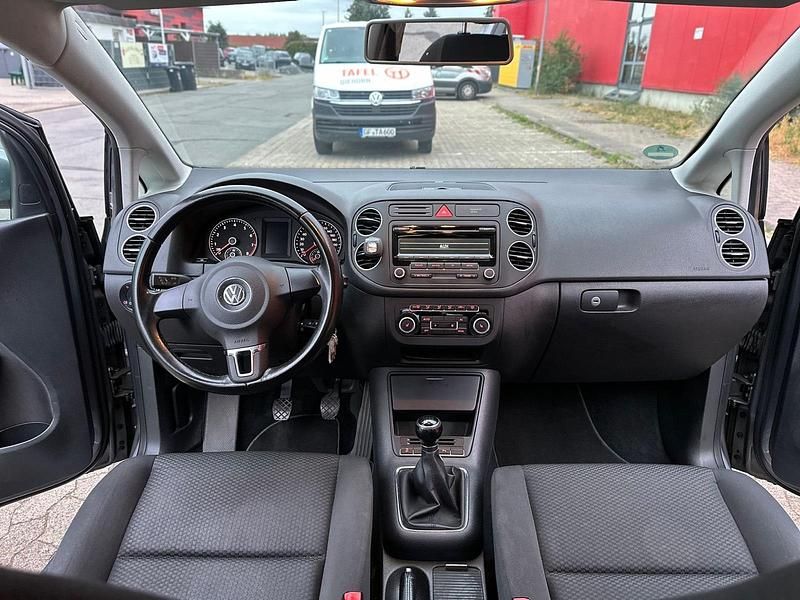 Gebraucht VW Golf VI 105 PS (77 kW) 2011 Silber Kleinwagen
