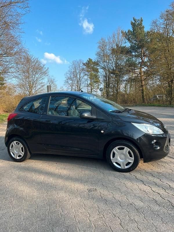 Second-hand Ford Ka 70 CP (51 kW) 2009 Negru Hatchback