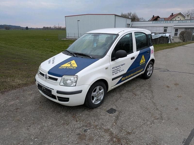 Gebraucht Fiat Panda 69 PS (50 kW) 2011 Weiß Kleinwagen